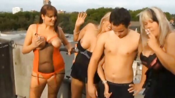 Udstrakt anal studerende før seksa video bezmaksas studier.