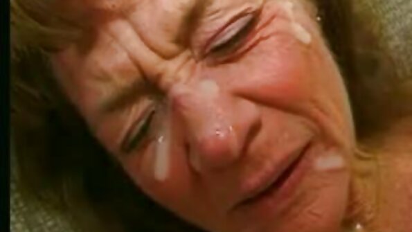 Som gave til min porno par brivu fødselsdag sadlede hun mig og gav mig sex.