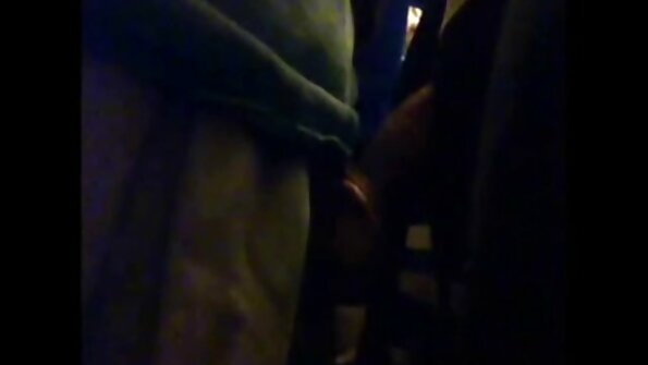 Brændte seksa porno video at hun røg og afpresser nu at han vil brænde hende .