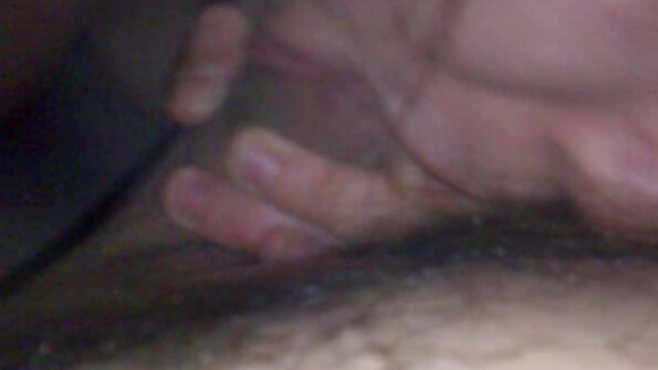 Samlede en hore og porno par brivu filmede mit hjemmesex på et skjult kamera.